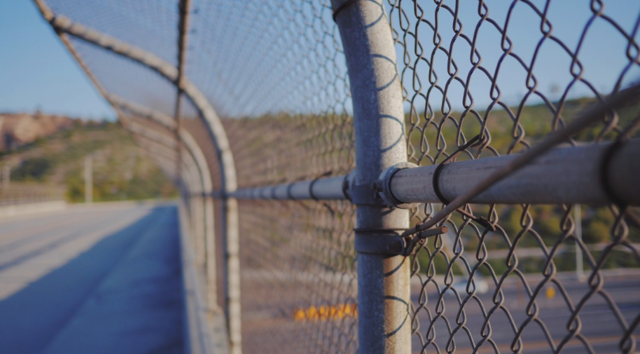 this is a picture of Brea fence installation