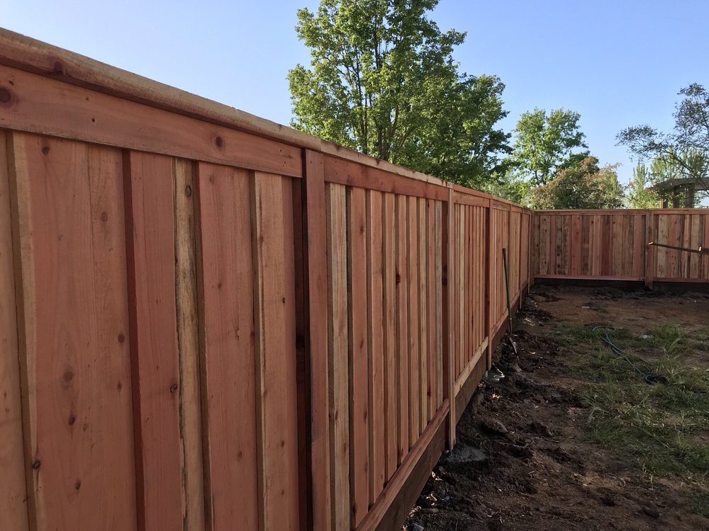 this is a picture of redwood fence in Fullerton, CA